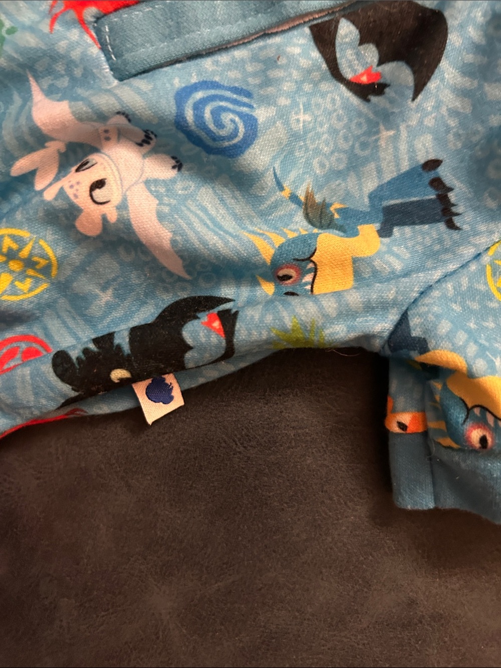 Build-A-Bear Toothless - Picture 11 of 16